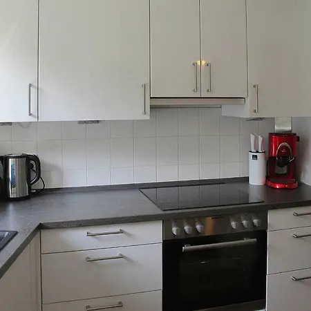 Terraced House - Dns061001-iyb