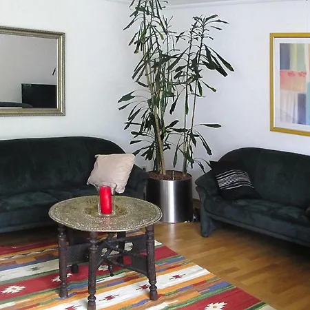 Terraced House - Dns061001-iyb *
